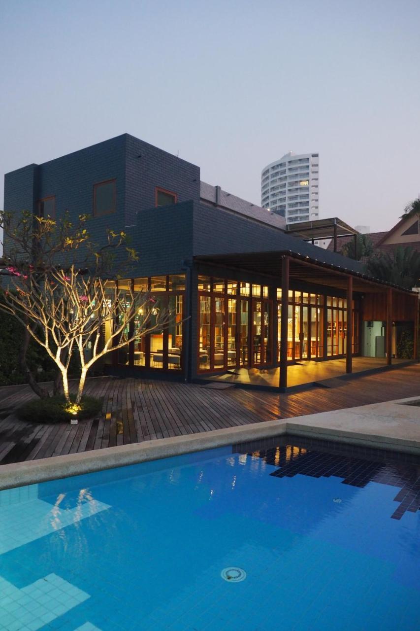 Hotel Kochira HHQ Exterior foto